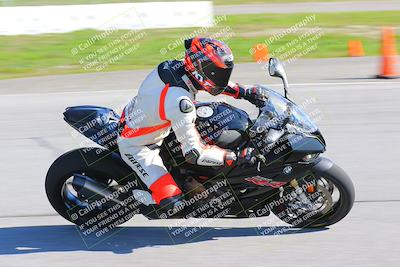 media/Jan-20-2023-Fastrack Riders (Fri) [[f2ad32aba3]]/Level 1/session 3 turn 9/